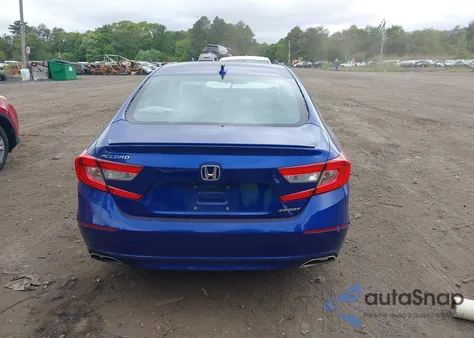 2018 Honda Accord Sport z USA, uszkodzony, nr VIN 1HGCV1F33JA105358